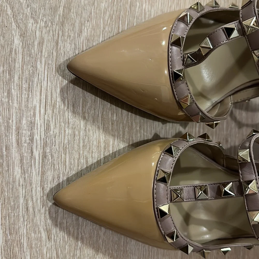 Kaitlyn pan heels nude rock stud